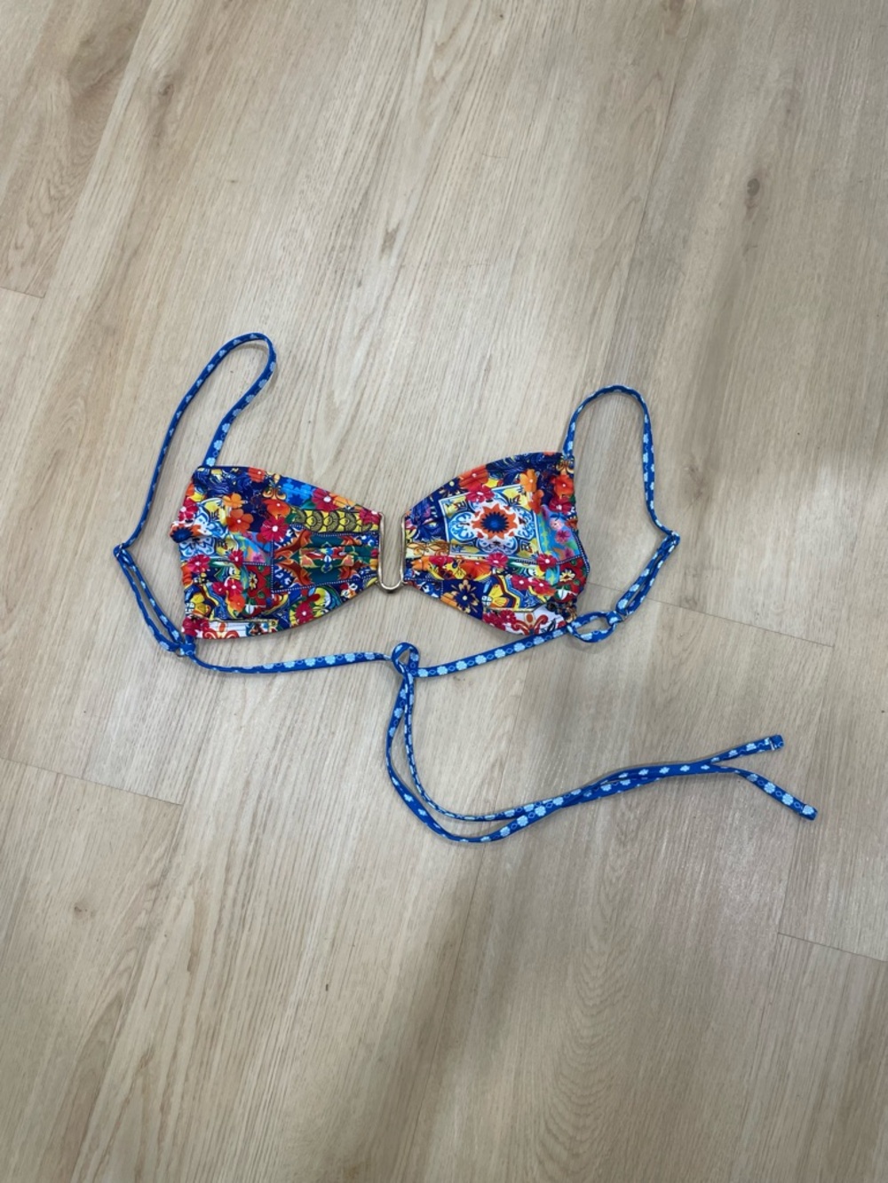 Multicoloured bikini top with gold clasp hardware